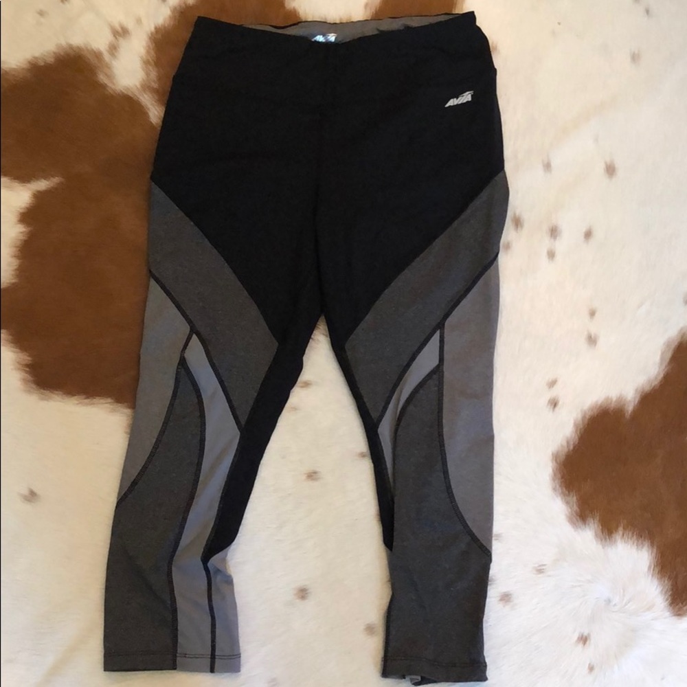 Avia cropped leggings